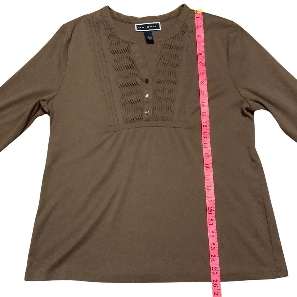 KAREN SCOTT BROWN V-NECK 3/4 SLEEVE TOP WITH PINTUCK DETAILS/ Size XL - Picture 8 of 9